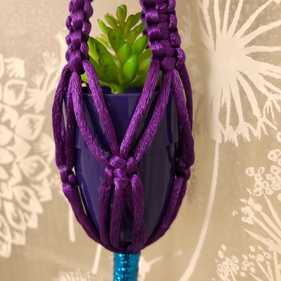 Rear View Mirror Hanger - Picture 3 of 3